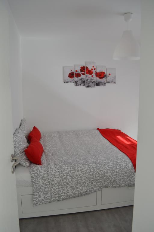 Apartamento La Boite Rouge Stavelot Exterior foto